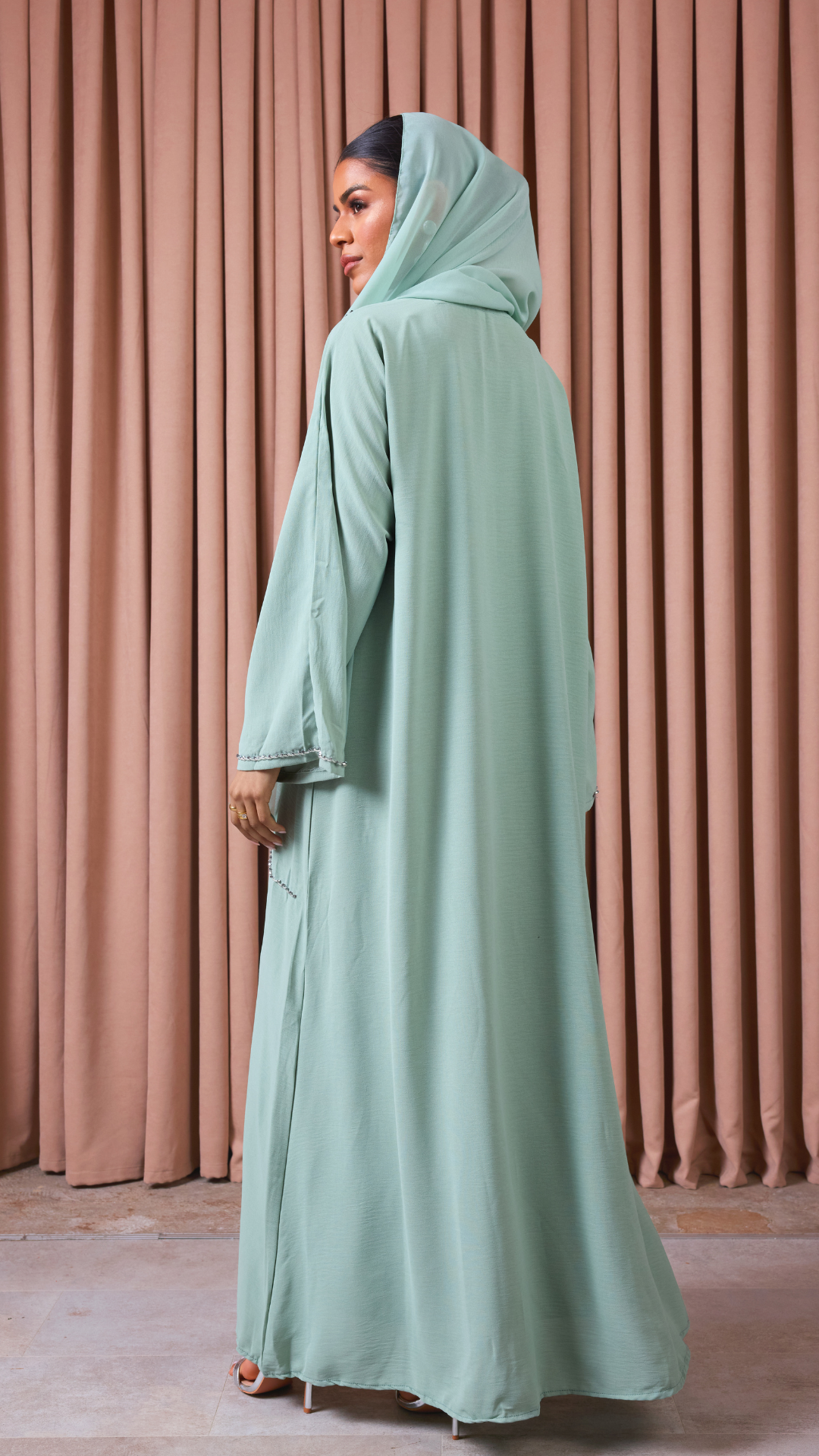 Mint Embellished Crepe Abaya Set – Shimmi Dresses