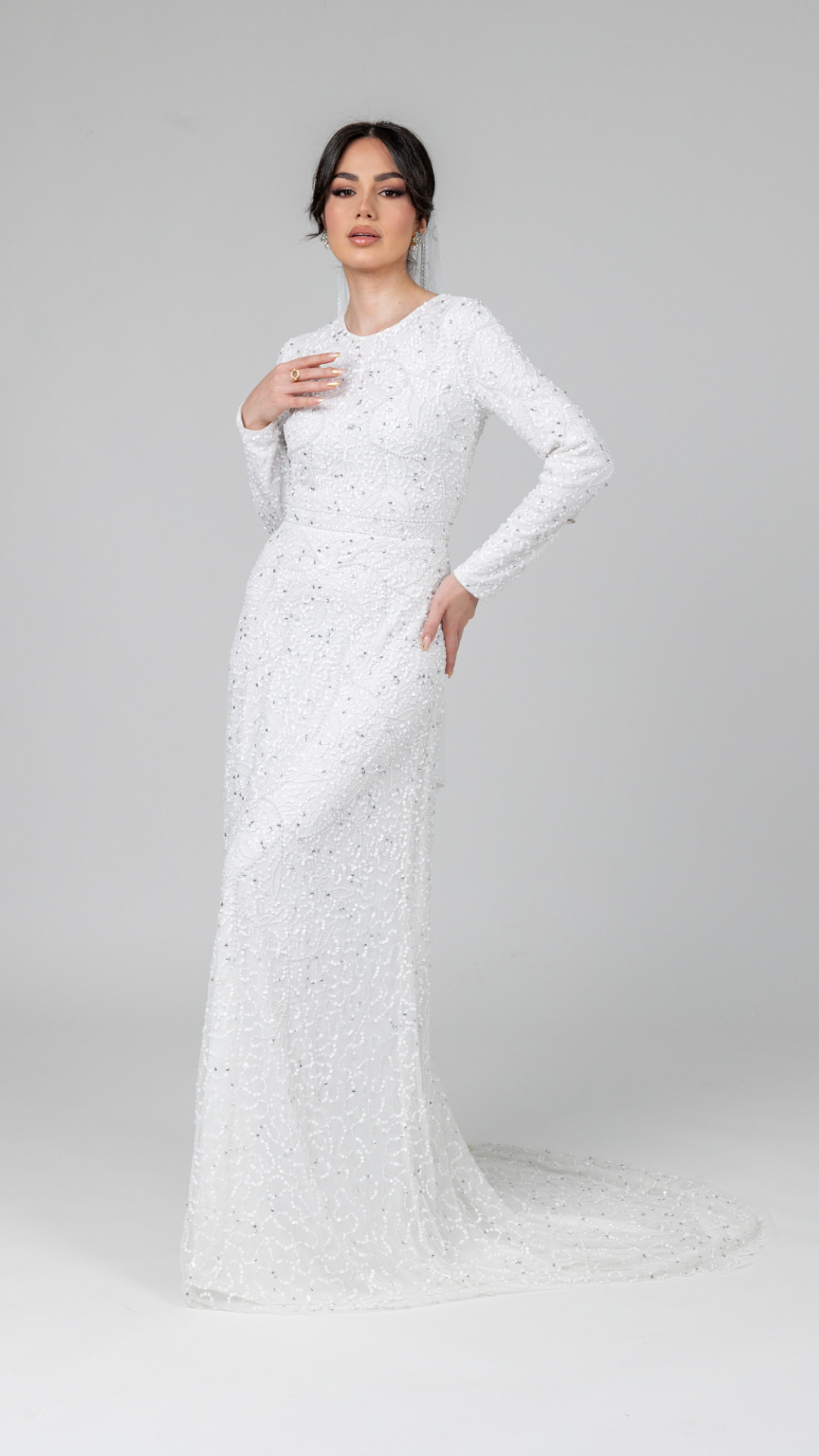 White Pearl Evening Dress With Trail – Shimmi Dresses